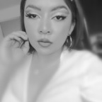 karlyz Profile Picture